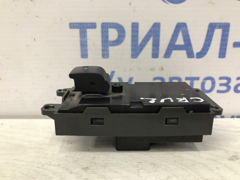 Кнопка стеклоподъемника передняя Cruze 2009-2016 J300 1.8 F18D4