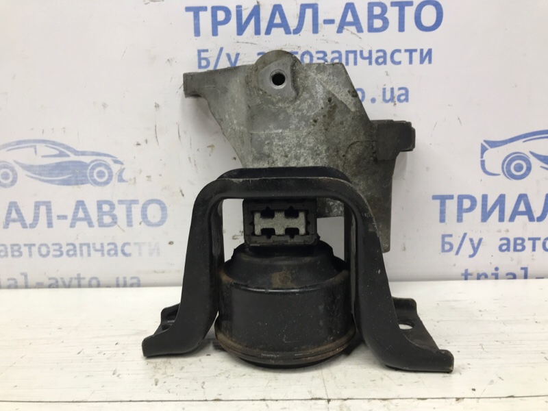 Подушка ДВС правая Nissan Juke 2010-2019 F15 1.6 turbo MR16DDT 112101KC0B Б/У