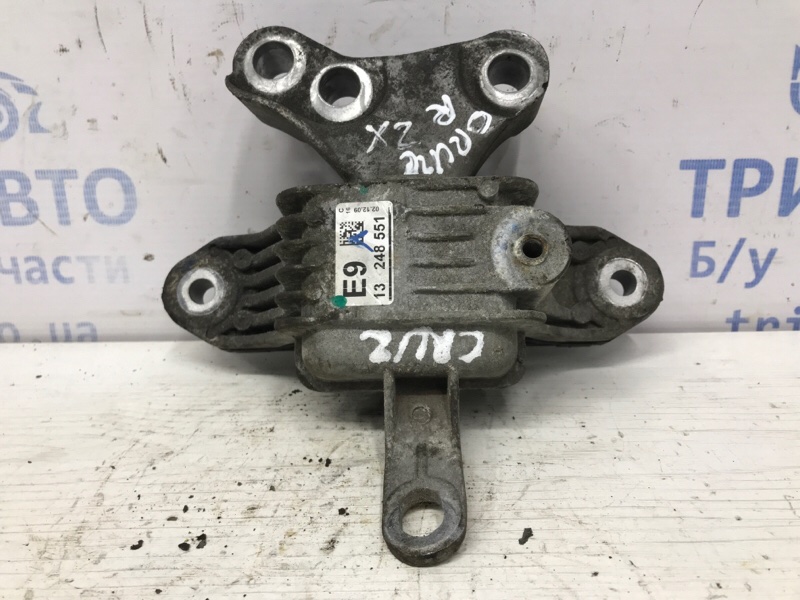 Запчасть подушка двс правая Chevrolet Cruze 2009-2016 J300 1.8 F18D4 13248551 Б/У Подушка ДВС правая Chevrolet Cruze 2009-2016 J300 1.8 F18D4 13248551 Б/У