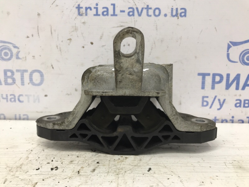 Подушка ДВС правая Cruze 2009-2016 J300 1.8 F18D4 Подушка ДВС правая Cruze 2009-2016 J300 1.8 F18D4