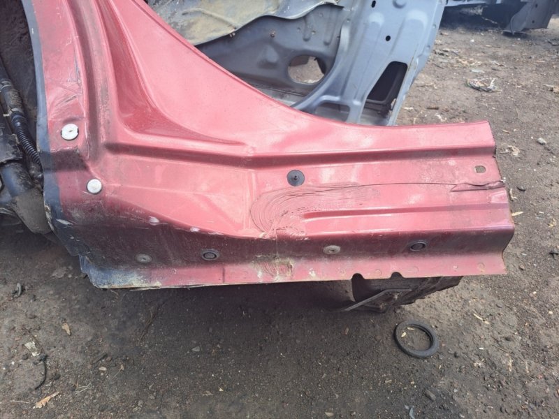Четверть автомобиля задняя правая Juke 2010-2019 F15 1.6