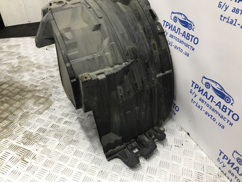 Подкрылок передний левый Pathfinder 2004-2014 R51 2.5 Diesel YD25DDTI