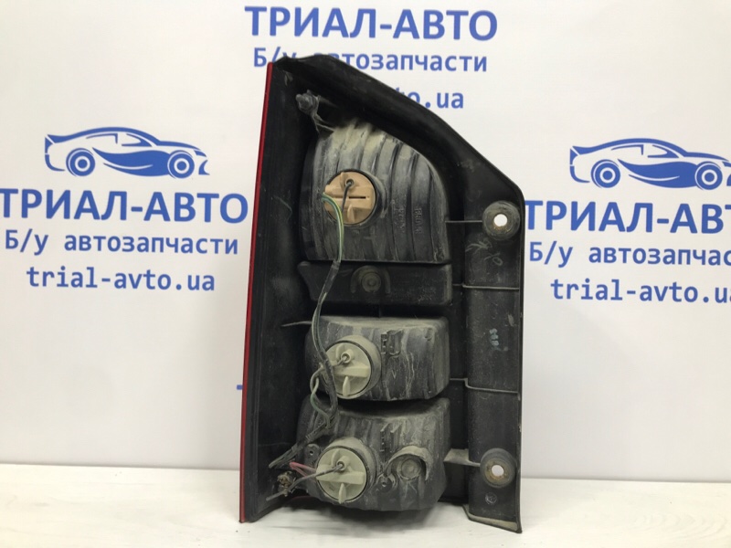 Фонарь задний внешний правый Pathfinder 2004-2014 R51 2.5 Diesel YD25DDTI
