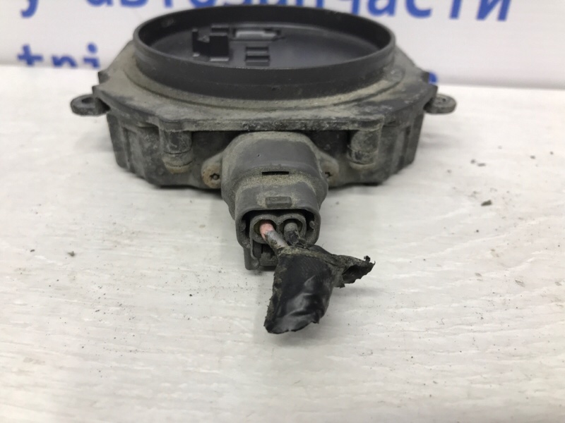 Блок розжига ксеноновой фары Nissan Pathfinder R51 2.5 Diesel YD25DDTI