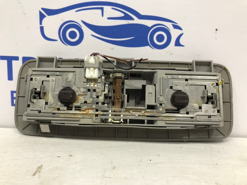 Плафон задний Pathfinder 2004-2014 R51 2.5 Diesel YD25DDTI