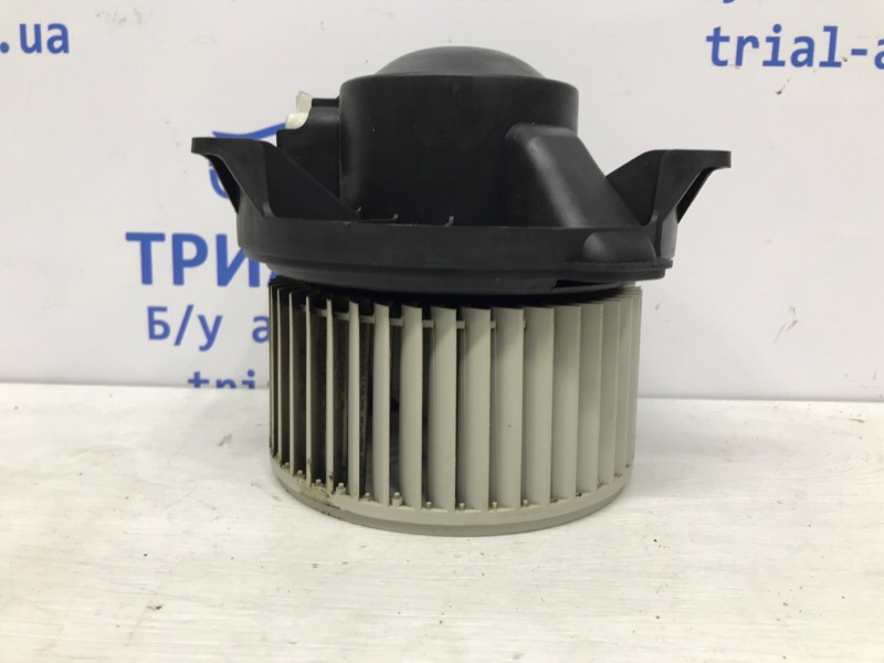 Моторчик печки задний Nissan Pathfinder 2004-2014 R51 2.5 Diesel YD25DDTI 27226EA010 Б/У