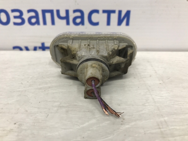 Повторитель поворотника Pathfinder 2004-2014 R51 2.5 Diesel YD25DDTI