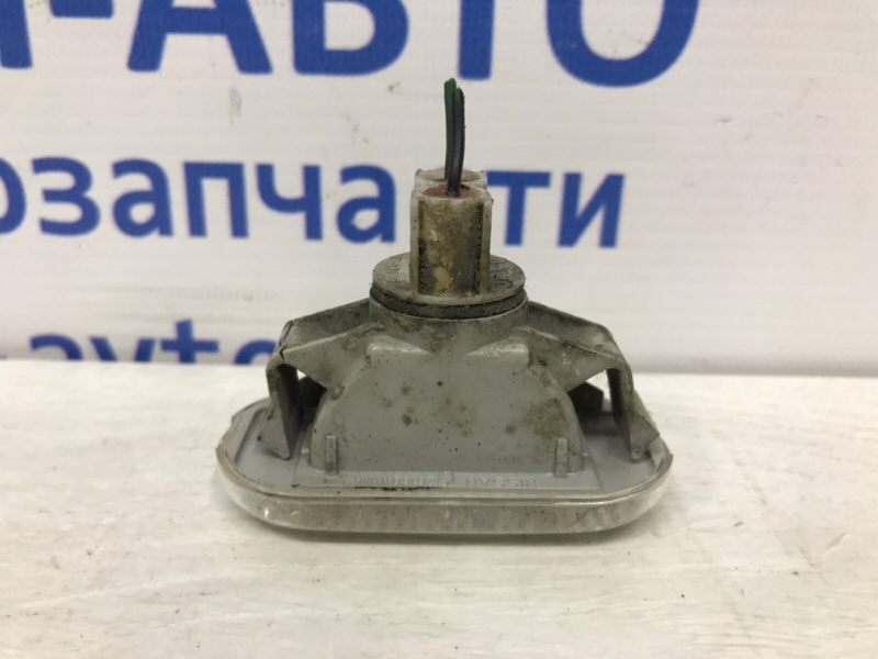 Повторитель поворотника Pathfinder 2004-2014 R51 2.5 Diesel YD25DDTI