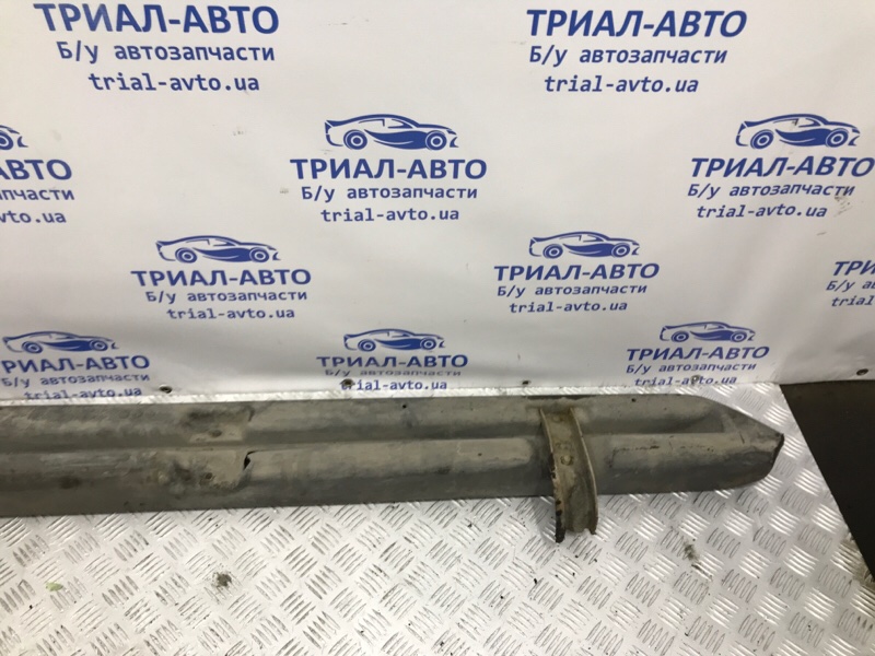 Подножка правая Pathfinder 2004-2014 R51 2.5 Diesel YD25DDTI