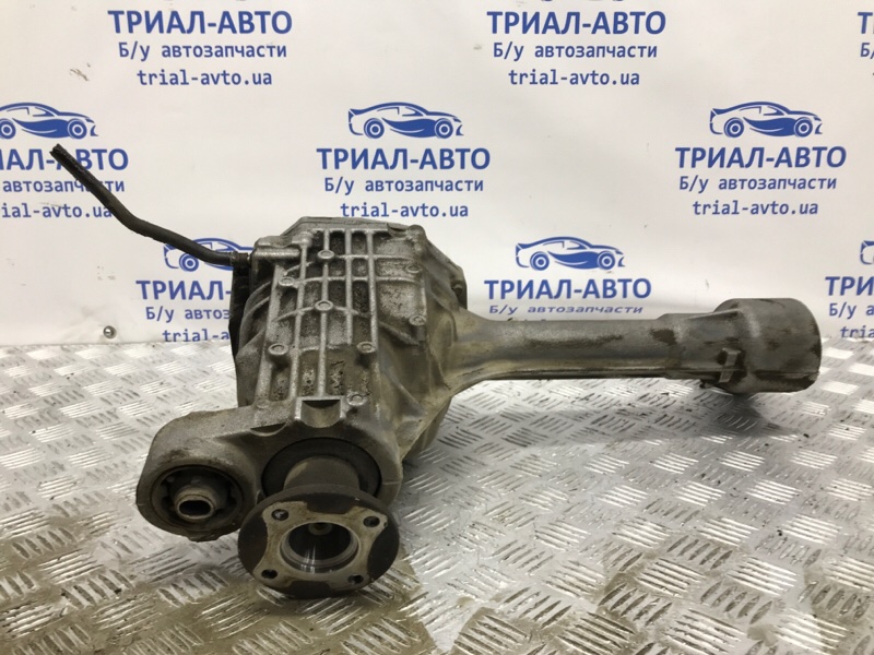 Редуктор передний Nissan Pathfinder 2004-2014 R51 2.5 Diesel YD25DDTI 38510EA000 Б/У