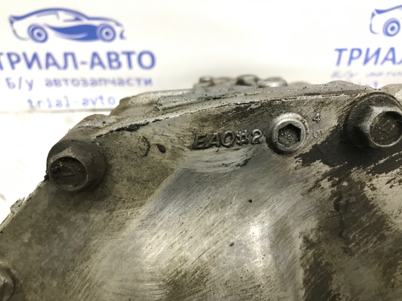 Редуктор передний Pathfinder 2004-2014 R51 2.5 Diesel YD25DDTI