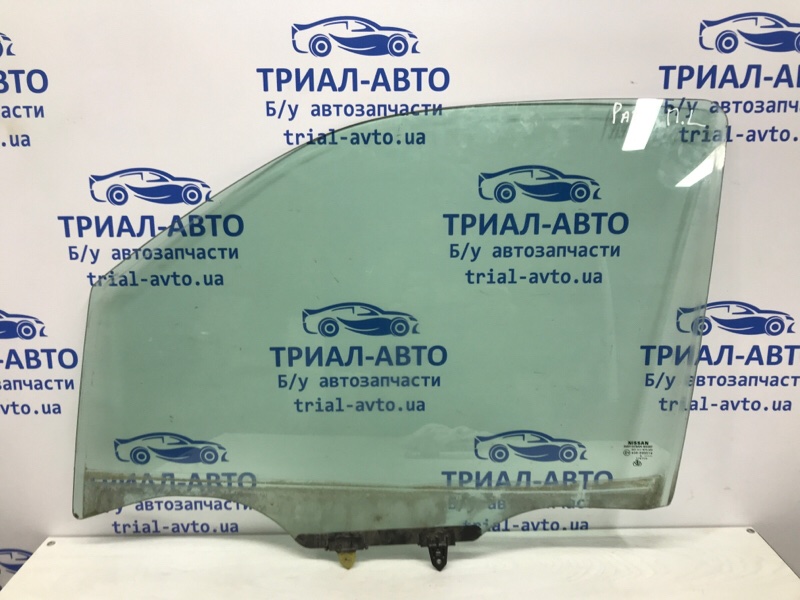 Стекло двери переднее левое Nissan Pathfinder 2004-2014 R51 2.5 Diesel YD25DDTI 80301EB310 Б/У
