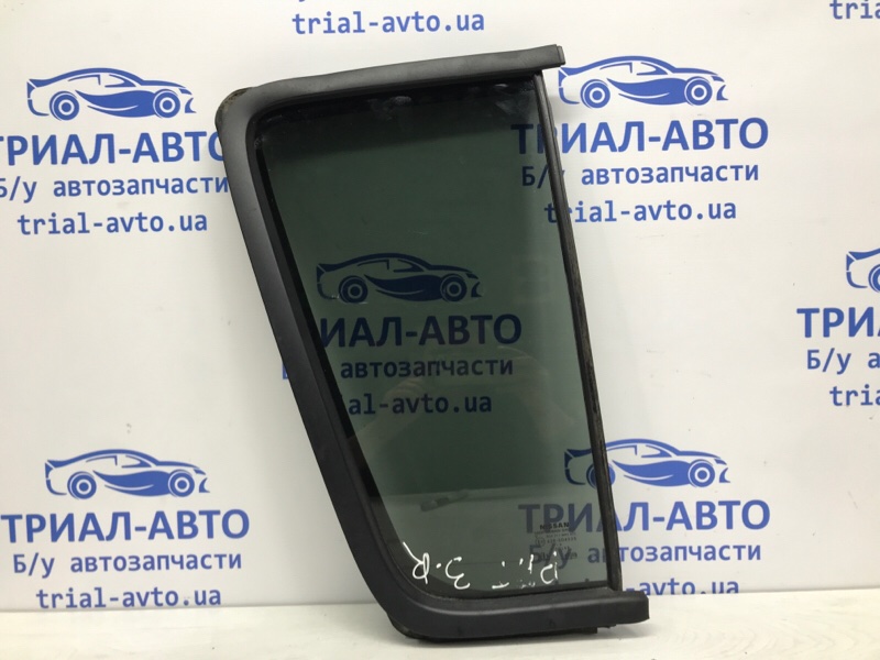 Стекло двери задней правой (форточка) Nissan Pathfinder 2004-2014 R51 2.5 Diesel YD25DDTI 82300EB33A Б/У