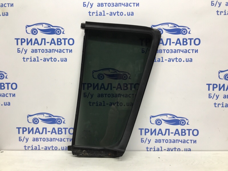 Стекло двери задней правой (форточка) Nissan Pathfinder R51 2.5 Diesel YD25DDTI