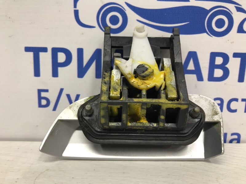 Ручка двери внешняя задняя левая Nissan Pathfinder R51 2.5 Diesel YD25DDTI