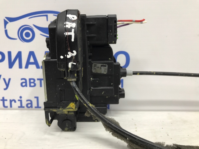 Замок двери задний левый Pathfinder 2004-2014 R51 2.5 Diesel YD25DDTI Замок двери задний левый Pathfinder 2004-2014 R51 2.5 Diesel YD25DDTI