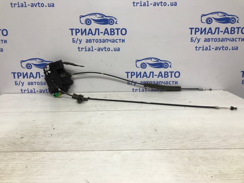 Замок двери передний левый Nissan Pathfinder 2004-2014 R51 2.5 Diesel YD25DDTI 80501EB300 Б/У