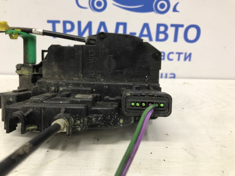 Замок двери передний левый Pathfinder 2004-2014 R51 2.5 Diesel YD25DDTI