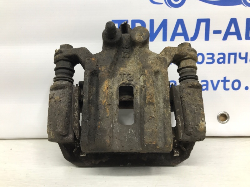 Суппорт задний правый Nissan Pathfinder 2004-2014 R51 2.5 Diesel YD25DDTI 44001EB30A Б/У