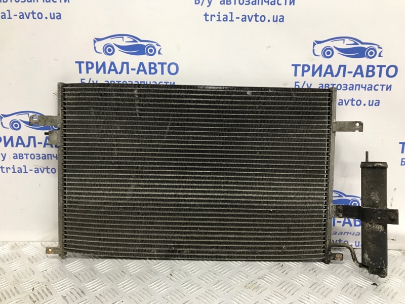 Радиатор кондиционера Chevrolet Lacetti 2004-2013 j200 1.8 бензин F18D3 96484931 Б/У