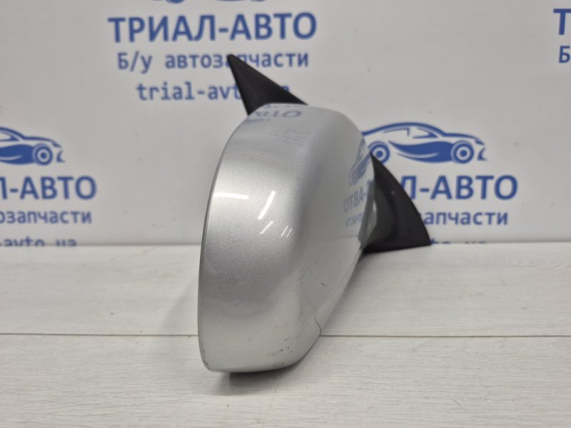 Зеркало правое Chevrolet Lacetti j200 1.8 бензин F18D3