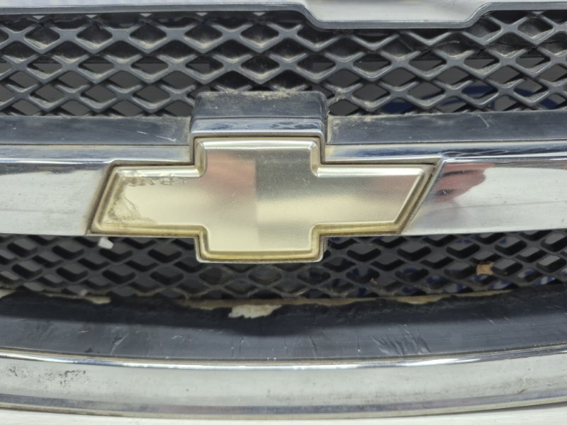 Решетка радиатора Lacetti 2004-2013 j200 1.8 бензин F18D3