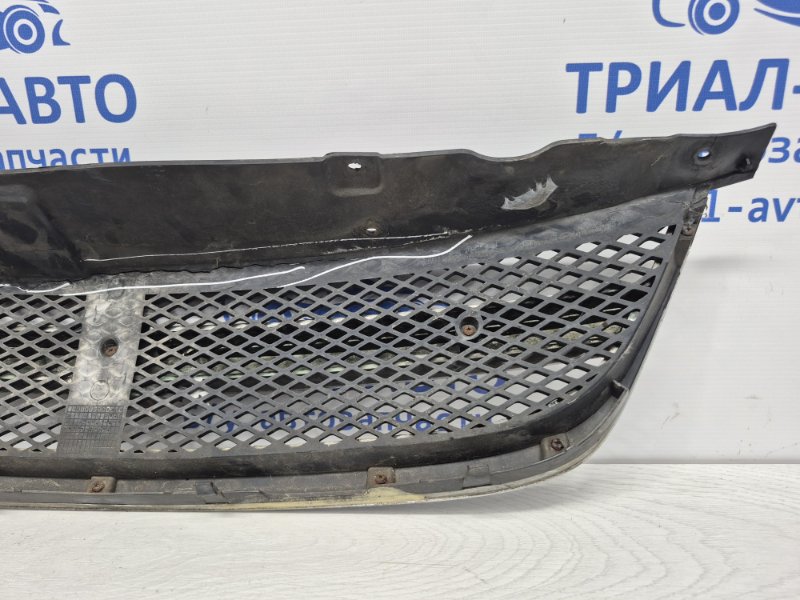 Решетка радиатора Lacetti 2004-2013 j200 1.8 бензин F18D3