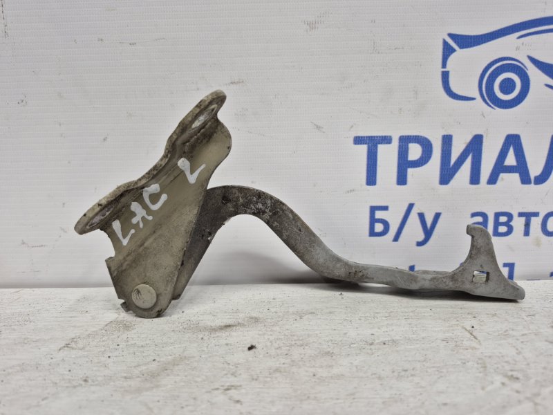 Петля капота левая Chevrolet Lacetti 2004-2013 j200 1.8 бензин F18D3 96417504 Б/У