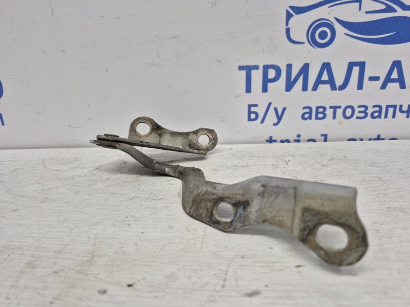 Петля капота левая Lacetti 2004-2013 j200 1.8 бензин F18D3
