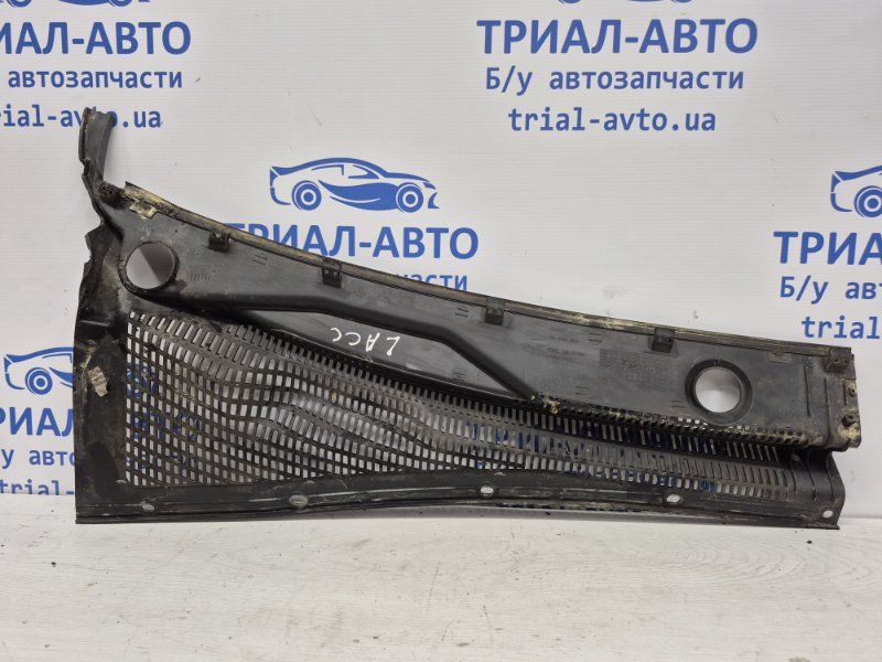 Дефлектор дворников левый Lacetti 2004-2013 j200 1.8 бензин F18D3