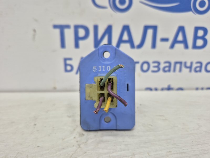 Резистор печки Chevrolet Lacetti j200 1.8 бензин F18D3