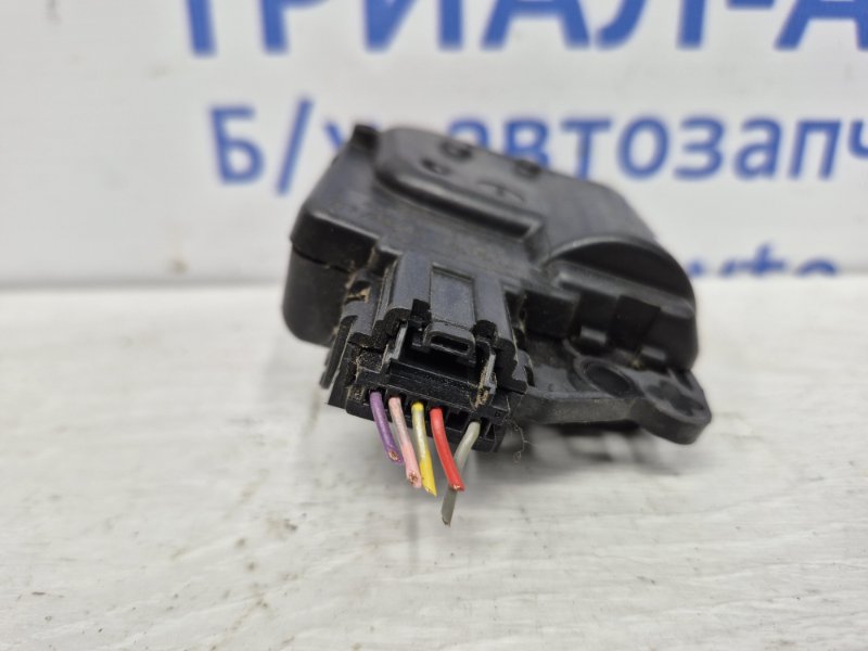 Сервопривод Nissan Pathfinder R51 2.5 Diesel YD25DDTI