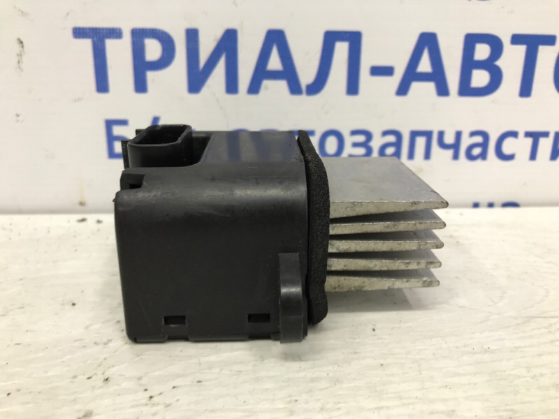 Резистор печки Nissan Pathfinder 2004-2014 R51 2.5 Diesel YD25DDTI 271515Z000 Б/У