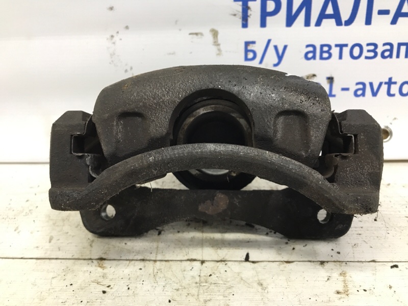 Суппорт передний правый Lacetti 2004-2013 j200 1.8 бензин F18D3