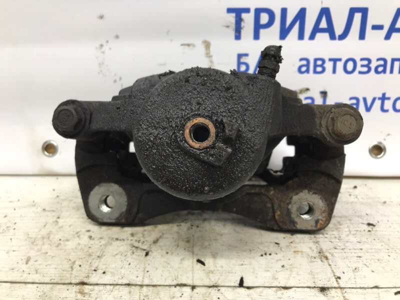 Суппорт передний правый Chevrolet Lacetti j200 1.8 бензин F18D3