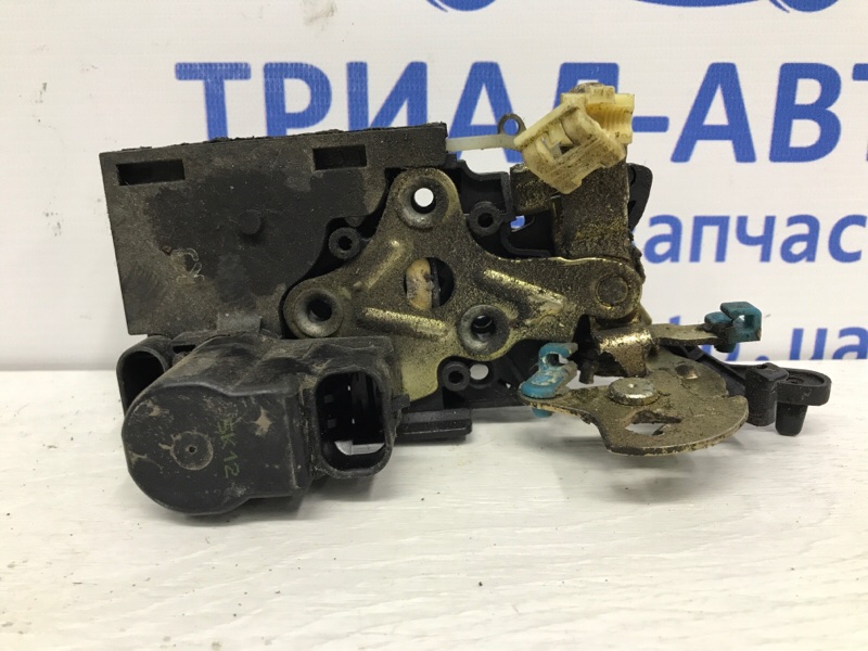 Замок двери задний левый Chevrolet Lacetti 2004-2013 j200 1.8 бензин F18D3 96260995 Б/У