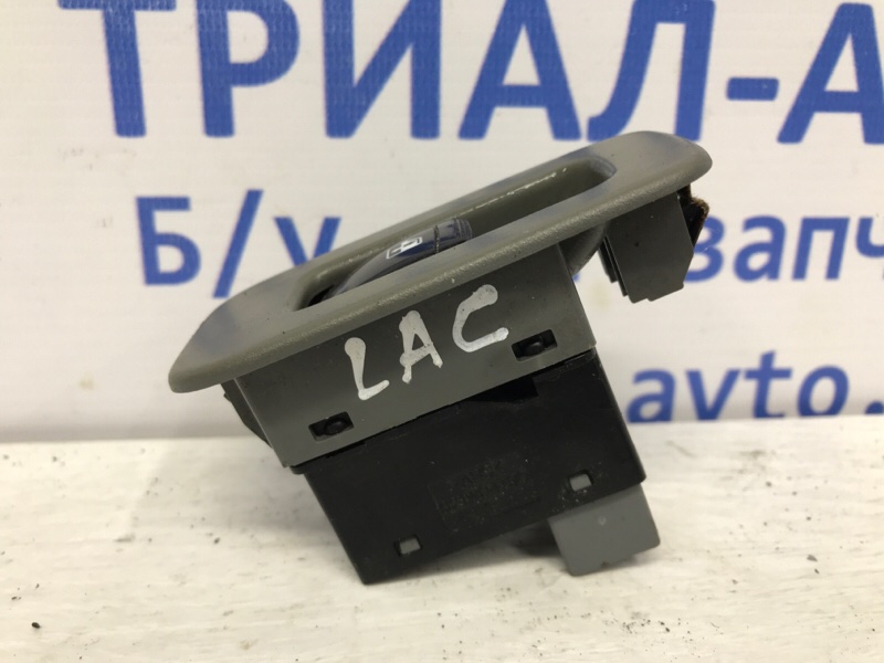 Кнопка стеклоподъемника передняя Lacetti 2004-2013 j200 1.8 бензин F18D3