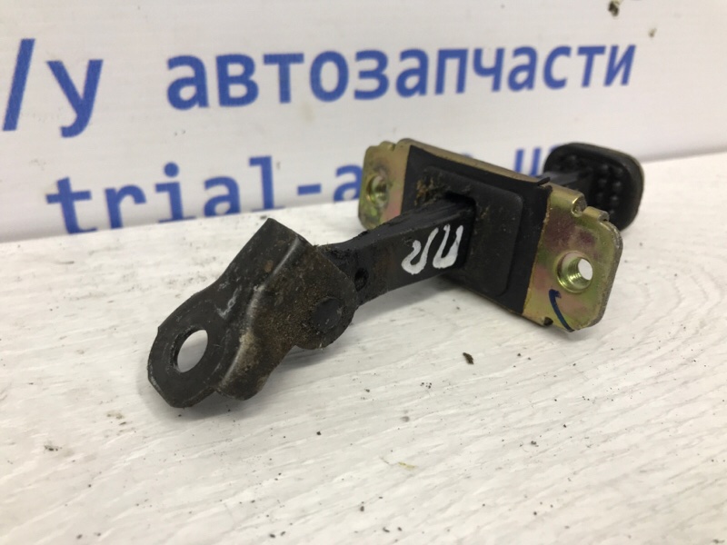 Ограничитель двери передний правый Lacetti 2004-2013 j200 1.8 бензин F18D3