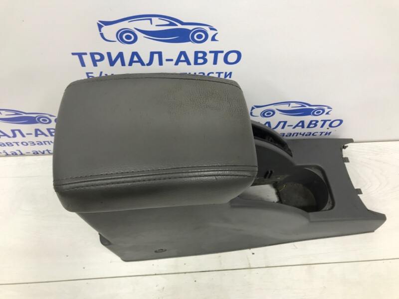 Подлокотник Lacetti 2004-2013 j200 1.8 бензин F18D3