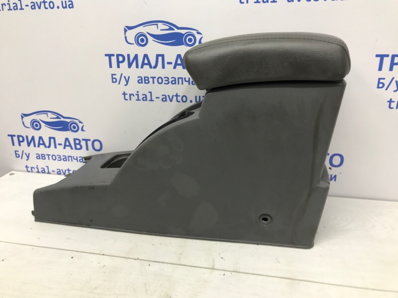 Подлокотник Lacetti 2004-2013 j200 1.8 бензин F18D3