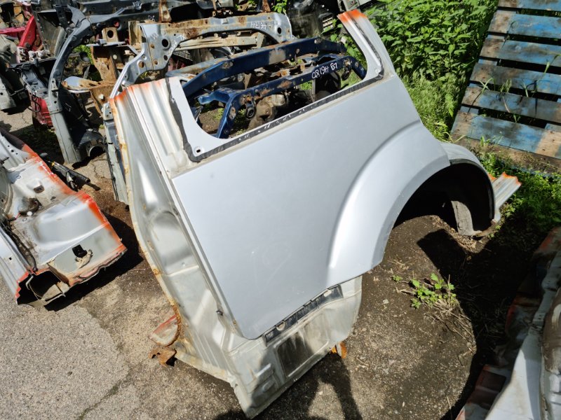Четверть автомобиля задняя правая Nissan Pathfinder 2004-2014 R51 2.5 Diesel YD25DDTI 78100EB330 Б/У