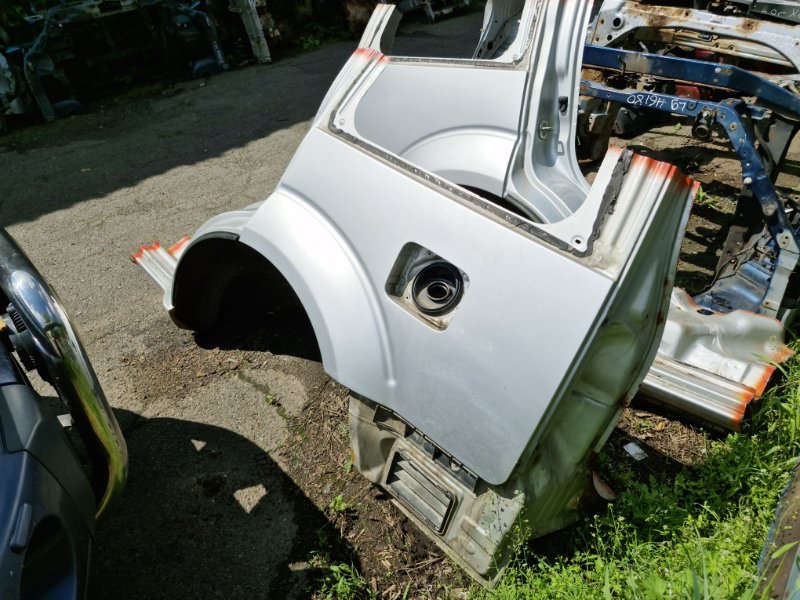 Четверть автомобиля задняя левая Nissan Pathfinder 2004-2014 R51 2.5 Diesel YD25DDTI 78101EB330 Б/У