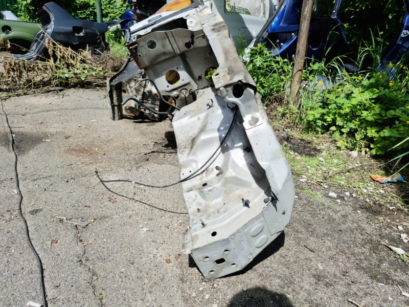 Четверть автомобиля передняя левая Pathfinder 2004-2014 R51 2.5 Diesel YD25DDTI