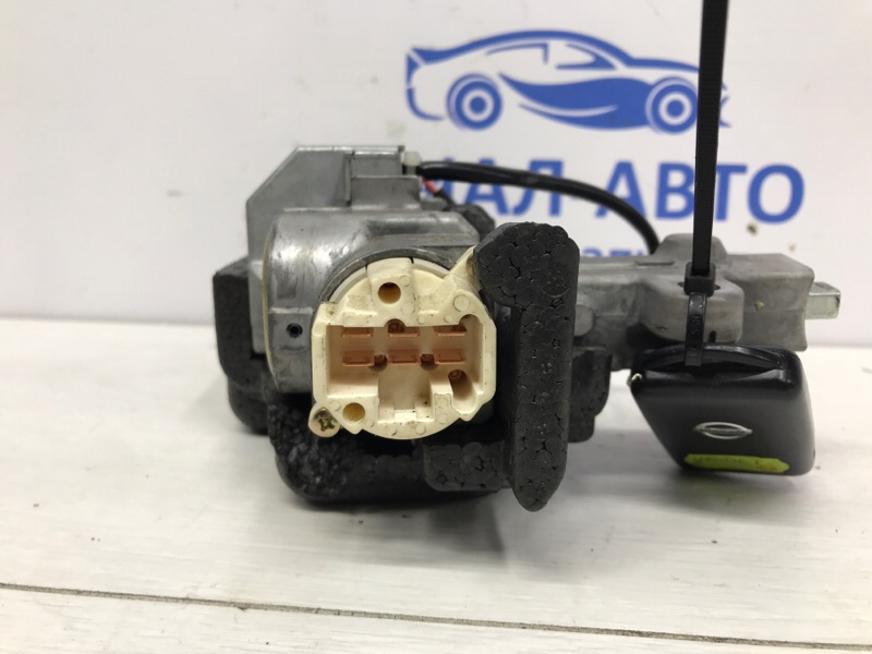 Замок зажигания Pathfinder 2004-2014 R51 2.5 Diesel YD25DDTI