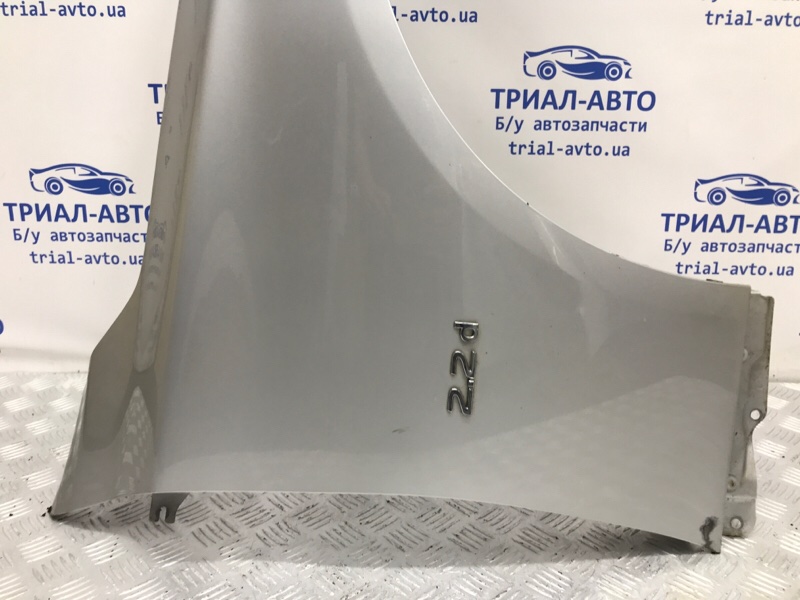 Крыло переднее правое Infiniti Q50 V37 2.2 diesel OM651