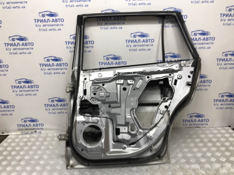 Дверь задняя правая Outback 2009-2014 BR 2.5 бензин Ej253