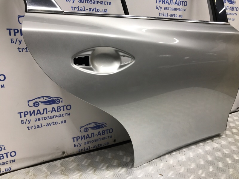 Дверь задняя правая Infiniti Q50 V37 2.2 diesel OM651