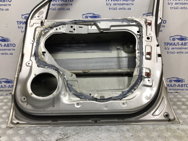 Дверь передняя правая Tucson 2004-2009 JM 2.0 Diesel D4EA Дверь передняя правая Tucson 2004-2009 JM 2.0 Diesel D4EA