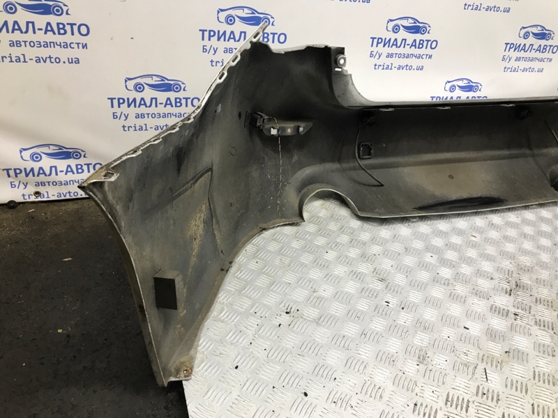 Бампер задний Q50 2013- V37 2.2 diesel OM651