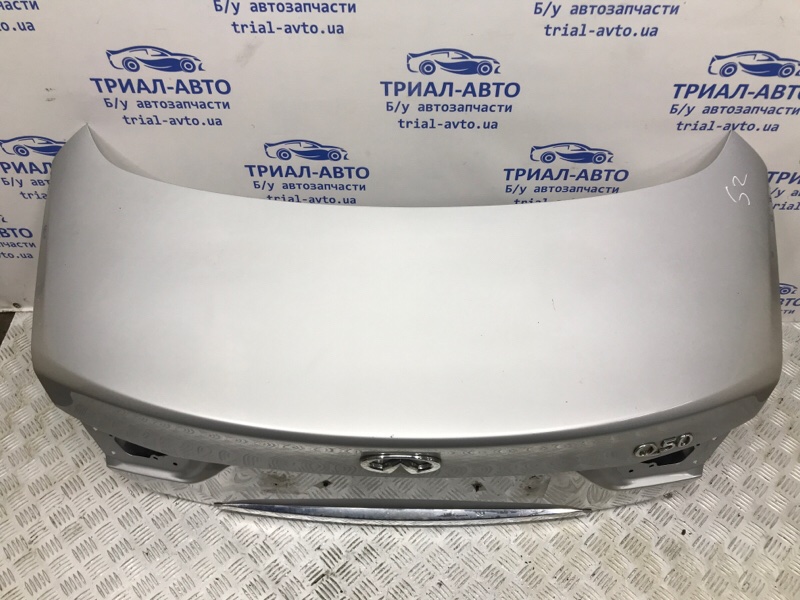 Крышка багажника Q50 2013- V37 2.2 diesel OM651
